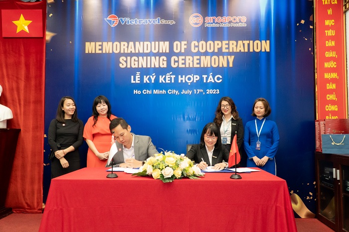 Vietravel ký kết Biên bản ghi nhớ hợp tác (MOC) với Tổng cục Du lịch Singapore nhằm nâng cao trải nghiệm cho du khách.